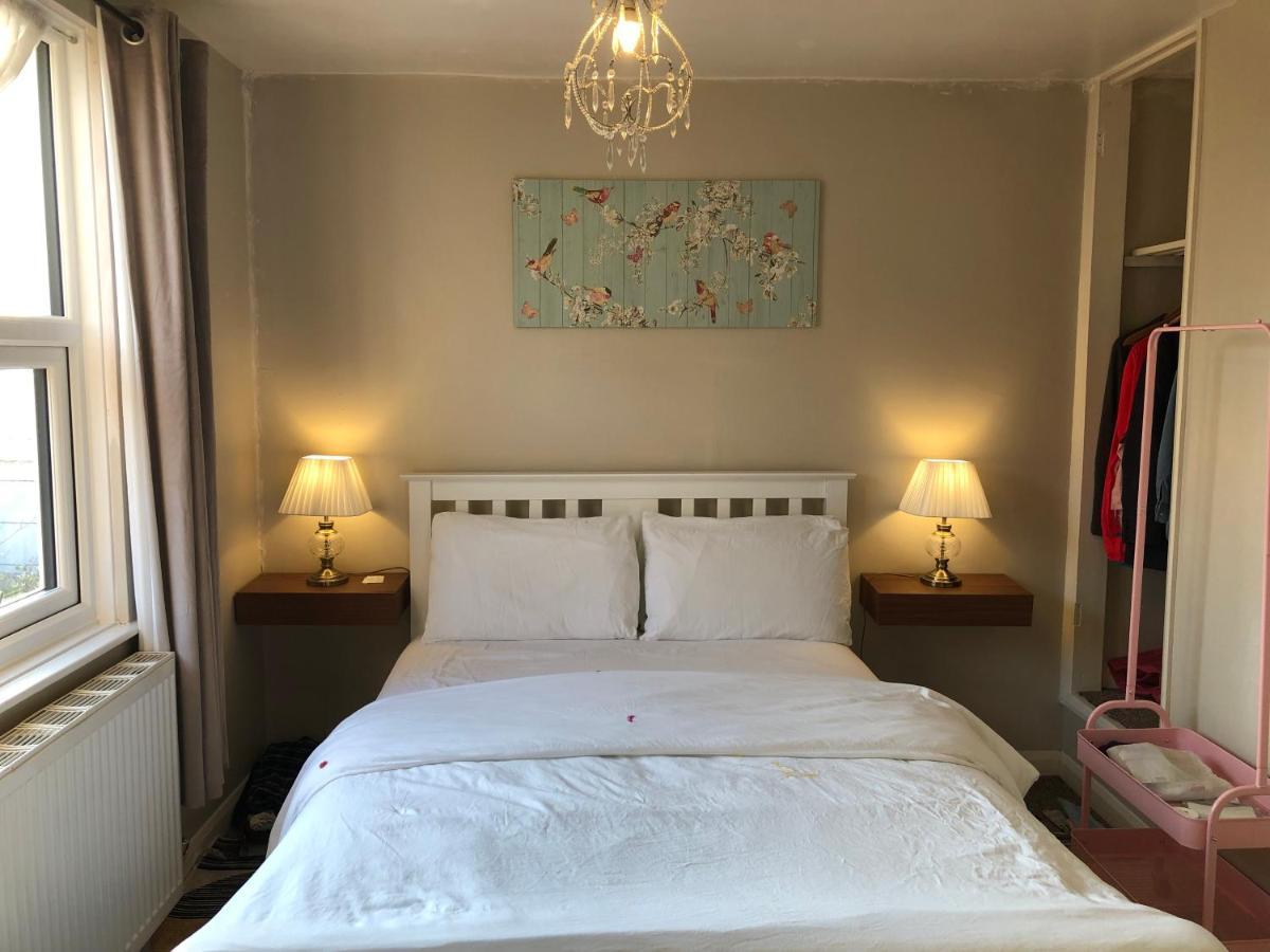 Carena House Bed & Breakfast Canterbury Bagian luar foto